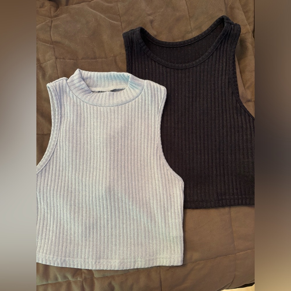 Knit crop tops